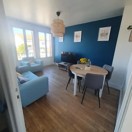 Logement Cosy Au Coeur D'Oradour Extérieur photo